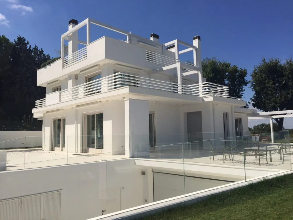 Villa a Senigallia con ingresso e garage automatizzati